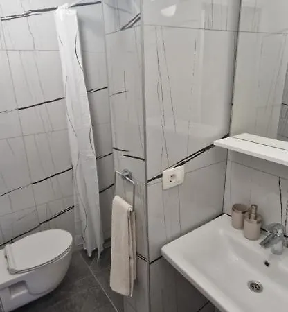 Maestral Guest house